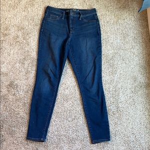 Universal Thread High Rise Jeggings Size 4 Short